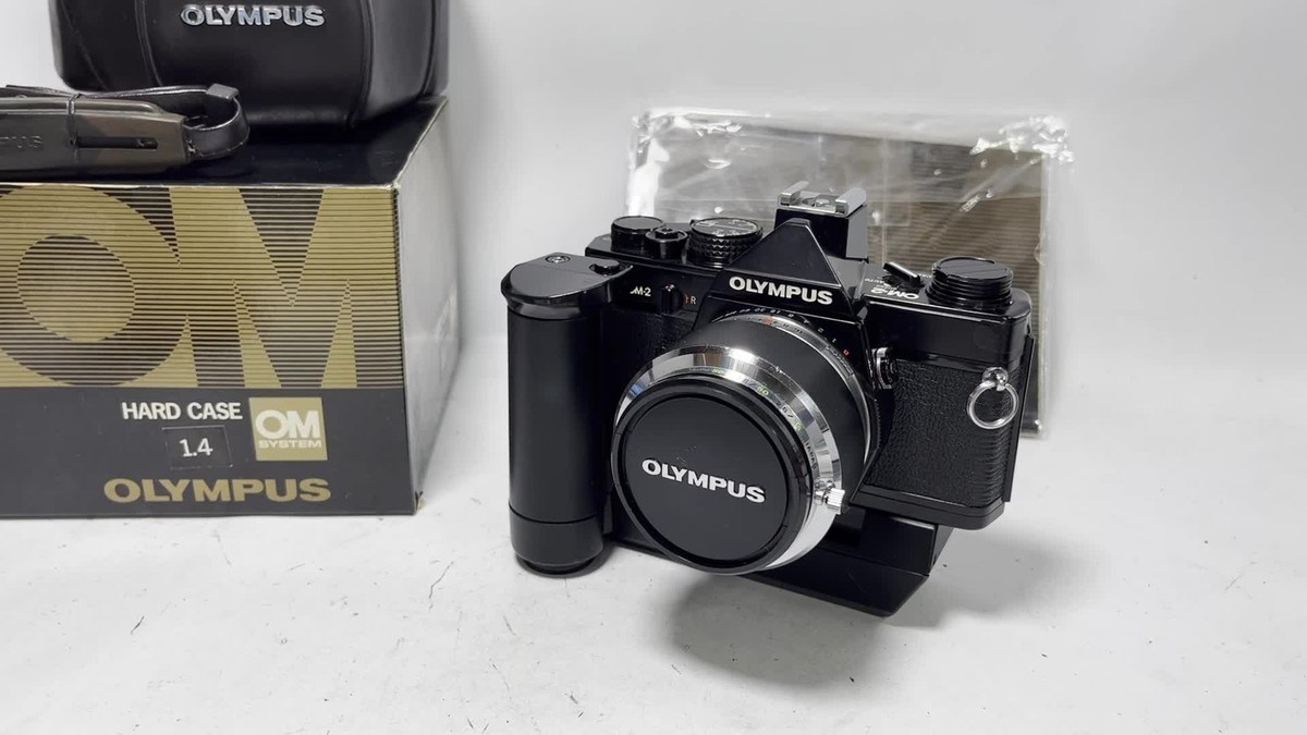 olympus om-2 50mm f1.4レンズ　ケース付 olympus om-2 50mm f1.4レンズ ケース付 w/Case & Hood [N MINT