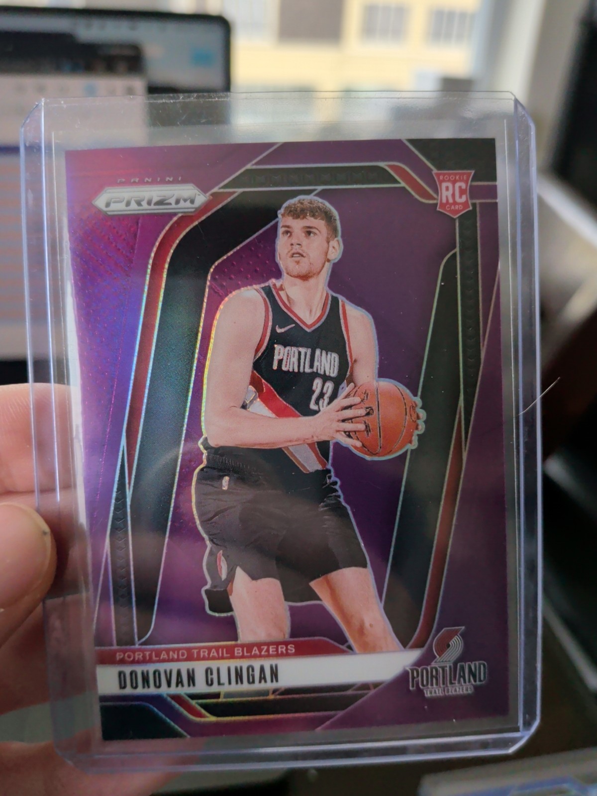 2024-25 Panini Prizm Donovan Clingan #221 True Purple /99 Rookie RC Trailblazers