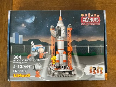 Linoos LN8013 Peanuts Space Traveler Rocket Launch  Brand New SEALED COMPLETE