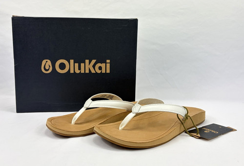 OluKai Southshore Flip Flop Thong Sandals Bright White/Warm Sand Women's 11 NIB