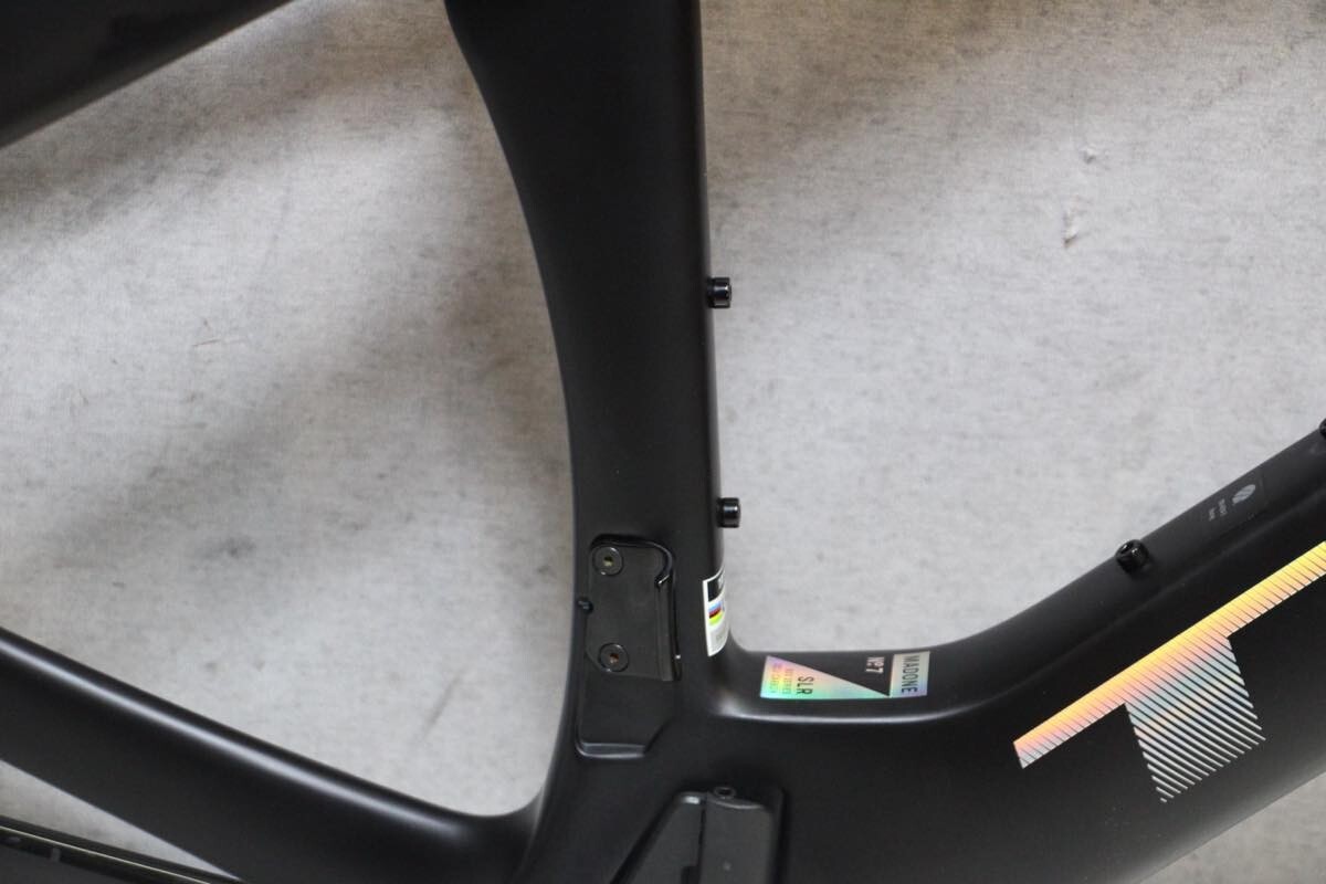 TREK MADONE SLR Gen 7 Carbon Frame 52 (2024) with Handlebar TREK MADONE SLR Gen 7 Carbon Frame 52 (2024) with Handlebar