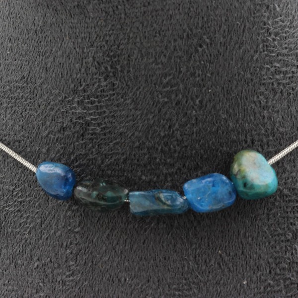 Halskette Mit 5 Blauen Apatitperlen Aus Brasilien. Edelstahlkette Halskette Fem-image