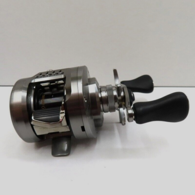 Shimano 23 CALCUTTA CONQUEST BFS HG Right Hand Bait Casting Reel
