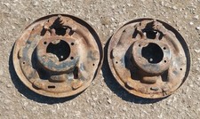Rear Axle Drum Brake Backing Plates 1987-1996 Ford F150 Left Right 8.8 Bare Used Rear Axle Drum Brake Backing Plates 1987-1996 Ford F150 Left Right 8.8 Bare Used