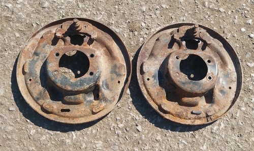 Rear Axle Drum Brake Backing Plates 1987-1996 Ford F150 Left Right 8.8 Bare Used