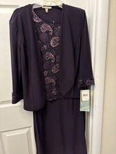 Ladies Holiday Dress