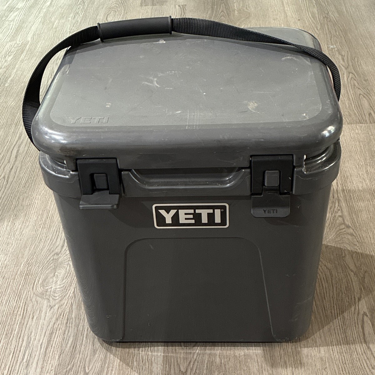 Yeti Roadie 24 Hard Cooler - Charcoal for sale online | eBay