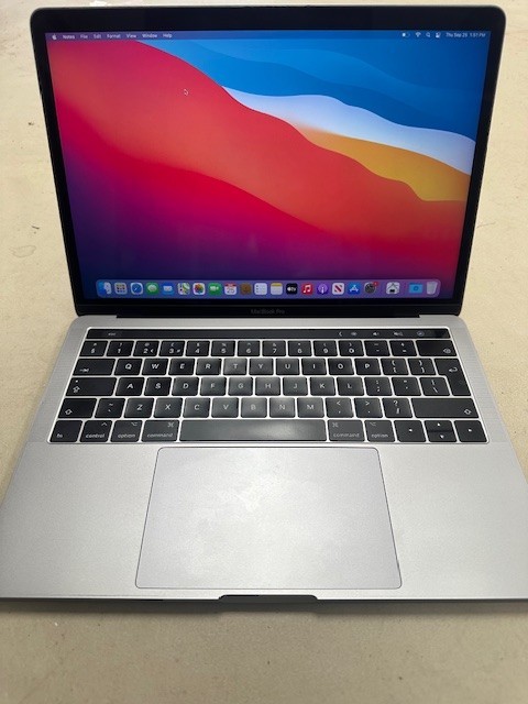 2016 Apple MacBook Pro 13