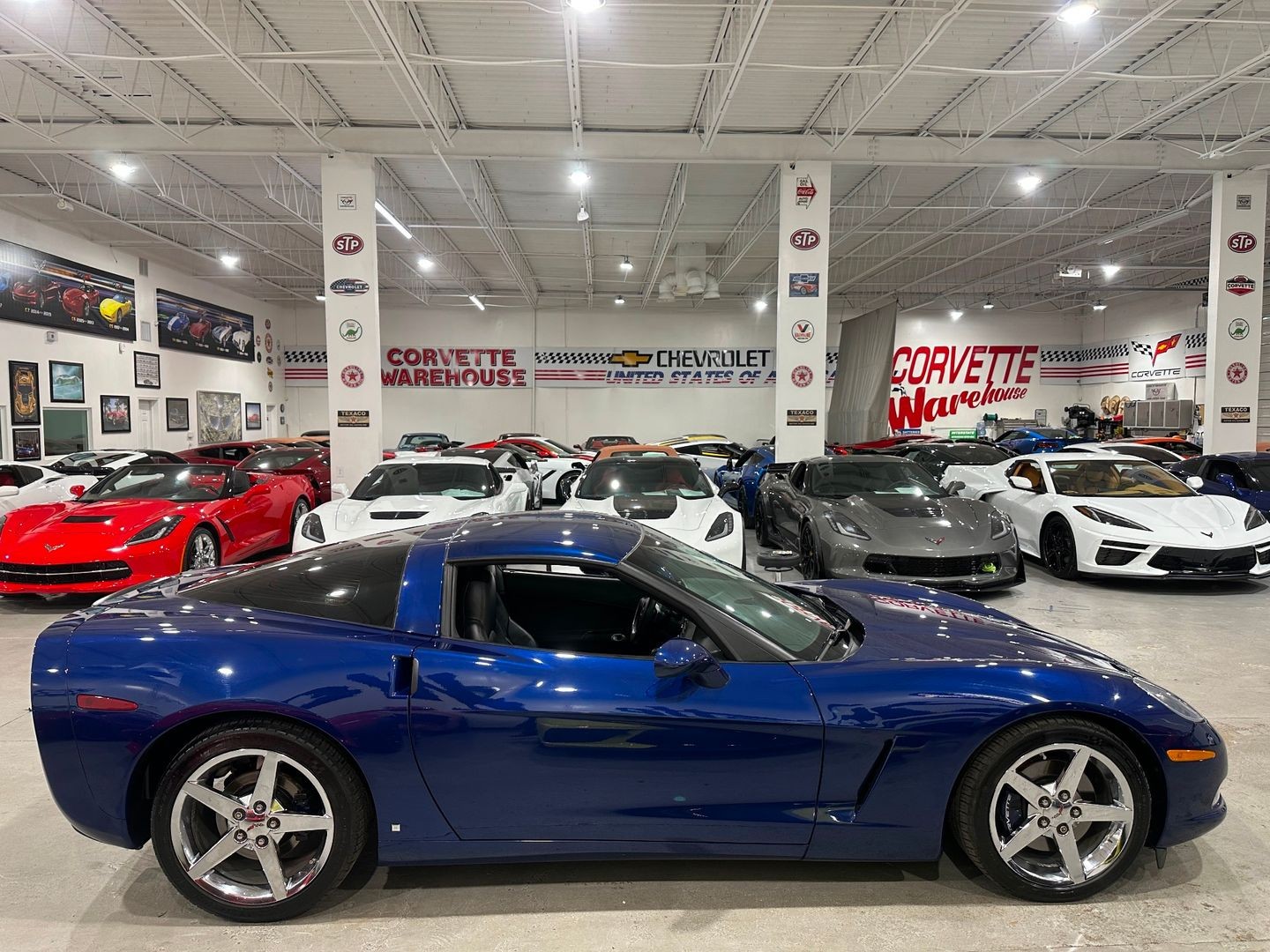 2007 [19U] LeMans Blue Metallic Chevrolet Corvette   | C6 Corvette Photo 7