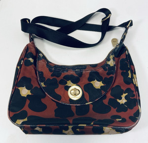 International Collection Olive Oil Baggallini Helsinki Bagg