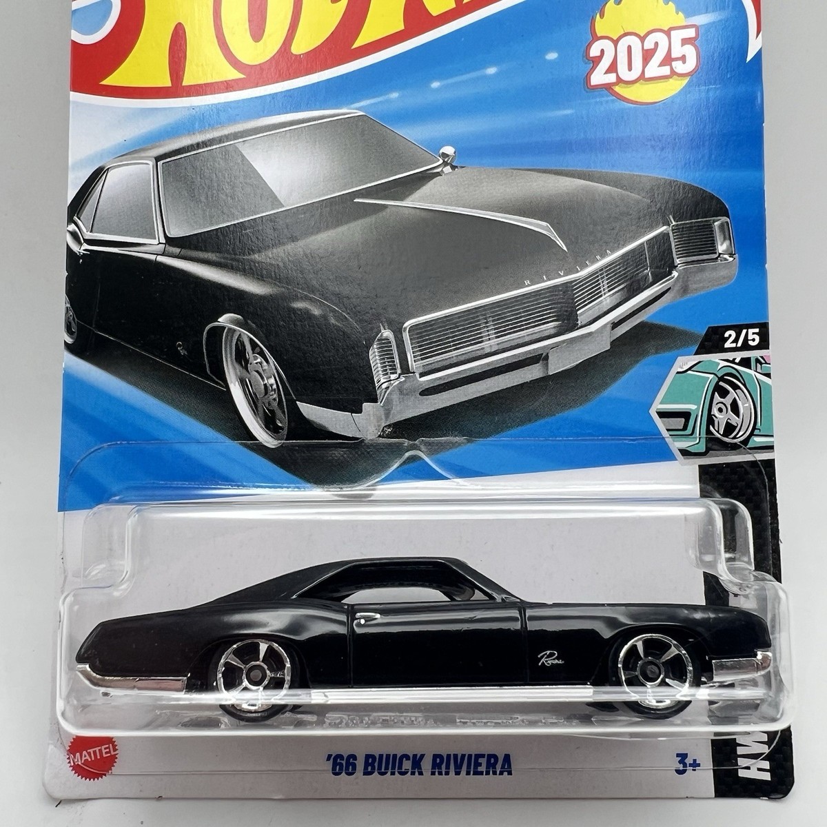 2025 HOT WHEELS '66 BUICK RIVIERA HW MODIFIED 2/5 REGAL BLACK NEW