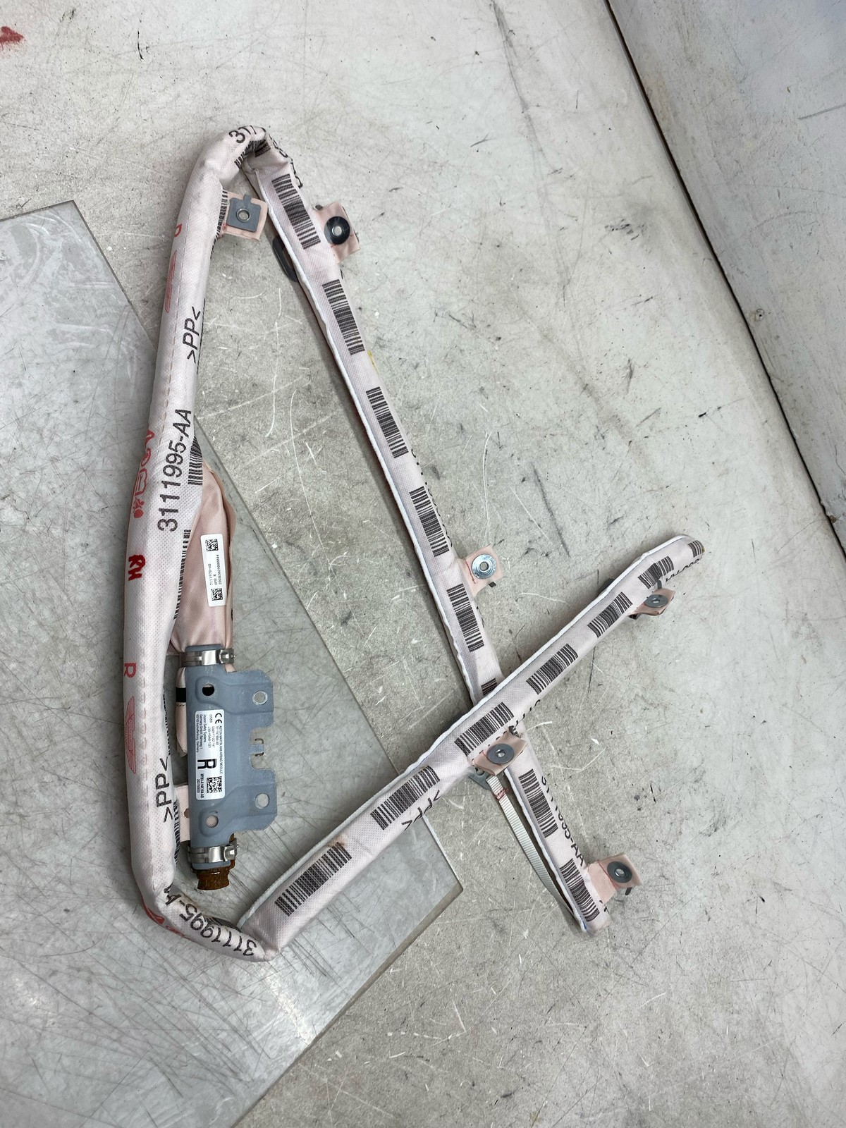 2020-2025 ASTON MARTIN DBX OEM RIGHT ROOF CURTAIN SRS AIR BAG MY83-A14K158-AB