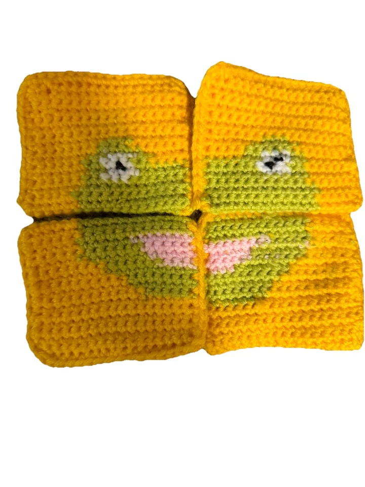 Crotchet Toys! Crochet Finger Puppets, Puzzle, Purse, Car, Mickey - Image 3 of 4