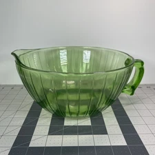1930s Anchor Hocking Uranium Ribbed Green Handled Batter Mixing Bowl 9” Wide