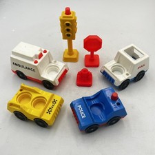 Fisher Price Little People 2500 Play Family Main Street Vehicles Accessories 1