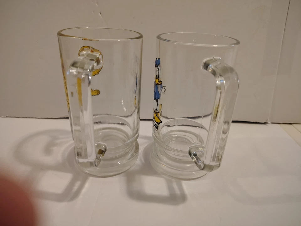 Juego de pares de tazas de café Walt Disney Donald Duck Pluto 2 vasos vintage para beber Foto 4 de 4