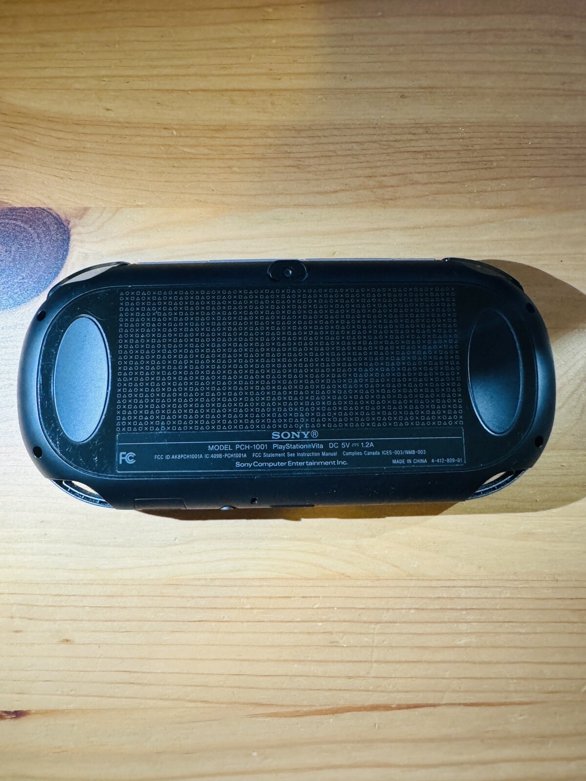 Sony PlayStation PS Vita (PCH1001) Bundle, 5 Games w/Charger and Stand