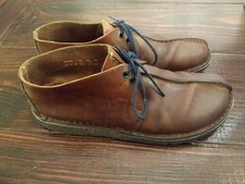 clarks desert trek travel
