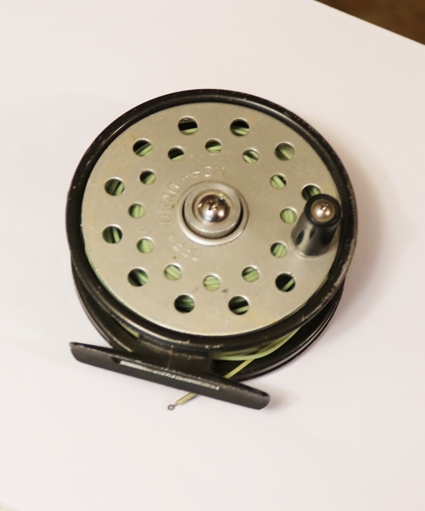 Berkley 510 5/6/7 Single Action Fly Fishing Reel w Fly Line