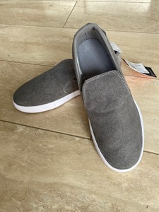 quiksilver slip on