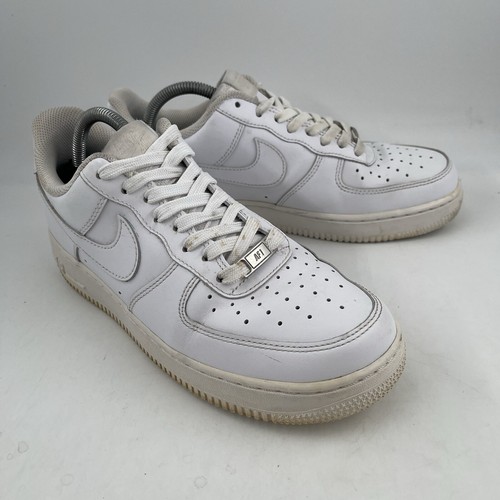 Nike Men’s Air Force 1 ‘07 Triple White Leather Sneakers Shoes - Size 8.5 - Bild 2 von 11