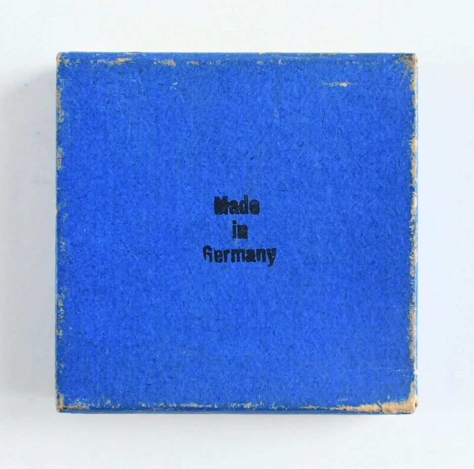 Optochrom No. 2 29-33 Yellow Contrast Push On Filter Vintage NEW OLD STOCK (NOS) - Image 3 of 4