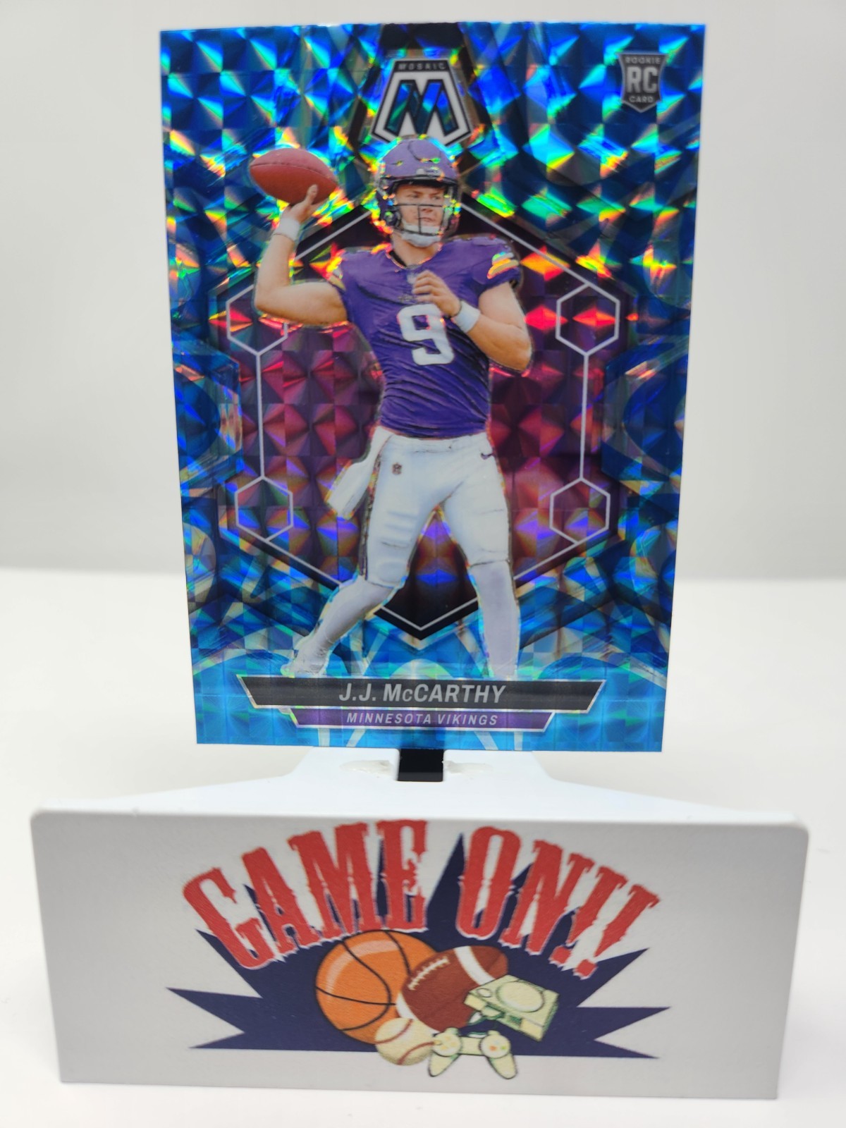 2024 Panini Mosaic #310 J.J. McCarthy Blue Reactive Prizm RC Rookie