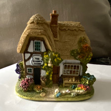 Lilliput Lane Baker's Dozen British Collection Cottage Miniature 2001