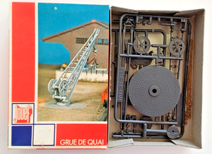 Grue portique avec boîte - Au Pays des Enfants