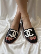 Open toe summer slides flats