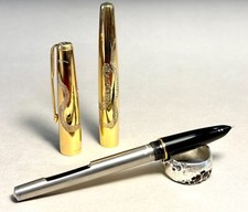 Lim — Ed. Hand-Engraved Snake Motif with Mother-of-Pearl Parker 61 Insignia MS — fountain pen for sale on Nibfolio — photo 4