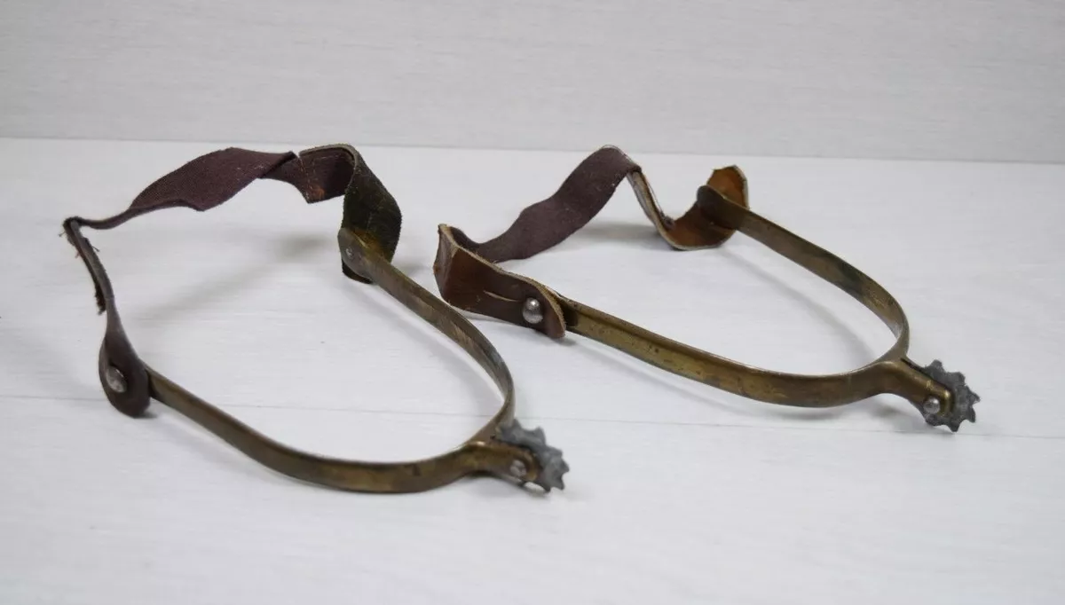 Horse riding top boots with spurs