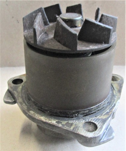 VW Audi Seat Skoda Wasserpumpe Motokühlung Pumpe 021121019A