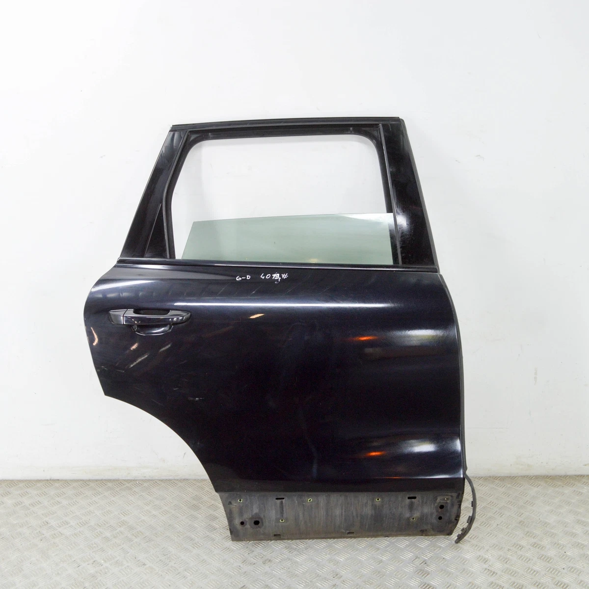 PORSCHE CAYENNE Rear Right Door 7P0.833.312 7P0833312 3.00 Diesel