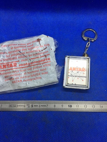Old key fob (new) ANTAR molygraphite can