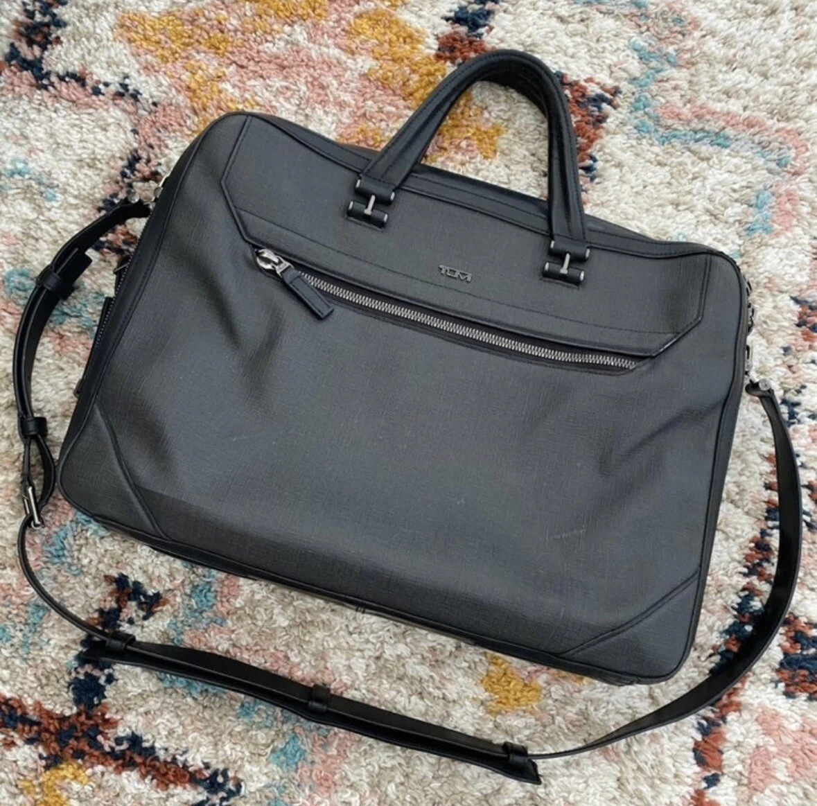 TUMI Ashton Benton Black Gray Leather Briefcase Professional