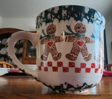 Gingerbread Mug (s) 12 oz. Tienshan Folkcraft Stoneware White Brown Green Sponge