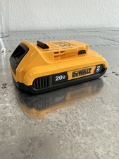 DEWALT DCB203 20V Max 2Ah Lithium Ion Battery b