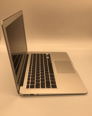 Apple MacBook Air 13