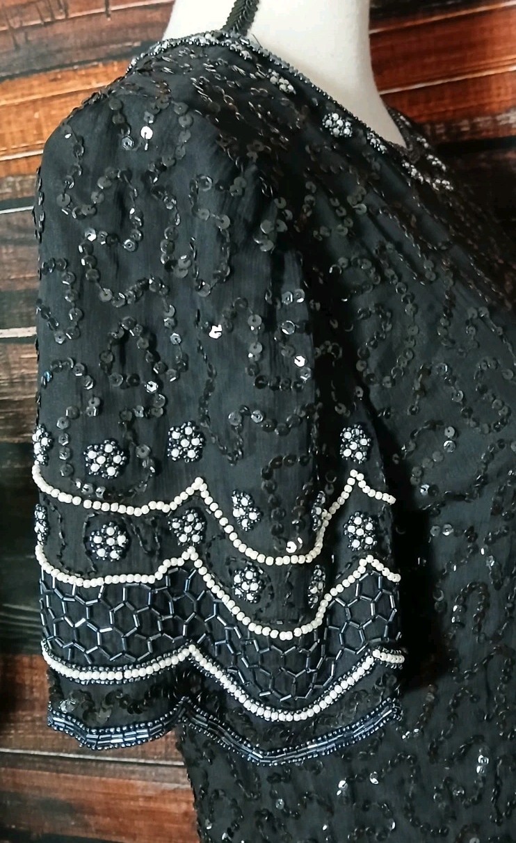 Laurence Kazar Vintage Top Size M 100% Silk Beaded Sequin Black Lined Blouse 