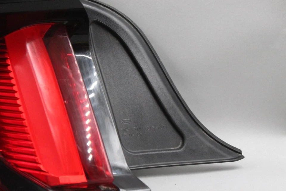 Left Driver Tail Light Shelby GT350 Fits 2015-2018 FORD MUSTANG OEM #36966 - Image 4 of 4