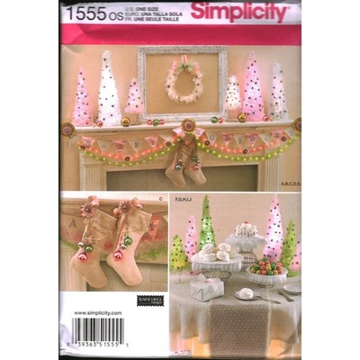 Simplicity 1555 Christmas Decorations Sewing Pattern Elaine Heigl Trees Stocking