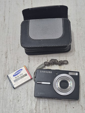 Samsung L Series L200 10.2MP Digital Camera w/Batteries/NO CHARGER Untested