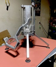 Gold Medal Products Co.Commercial Apple Slicer- 8 Slice Restaurant Food Service