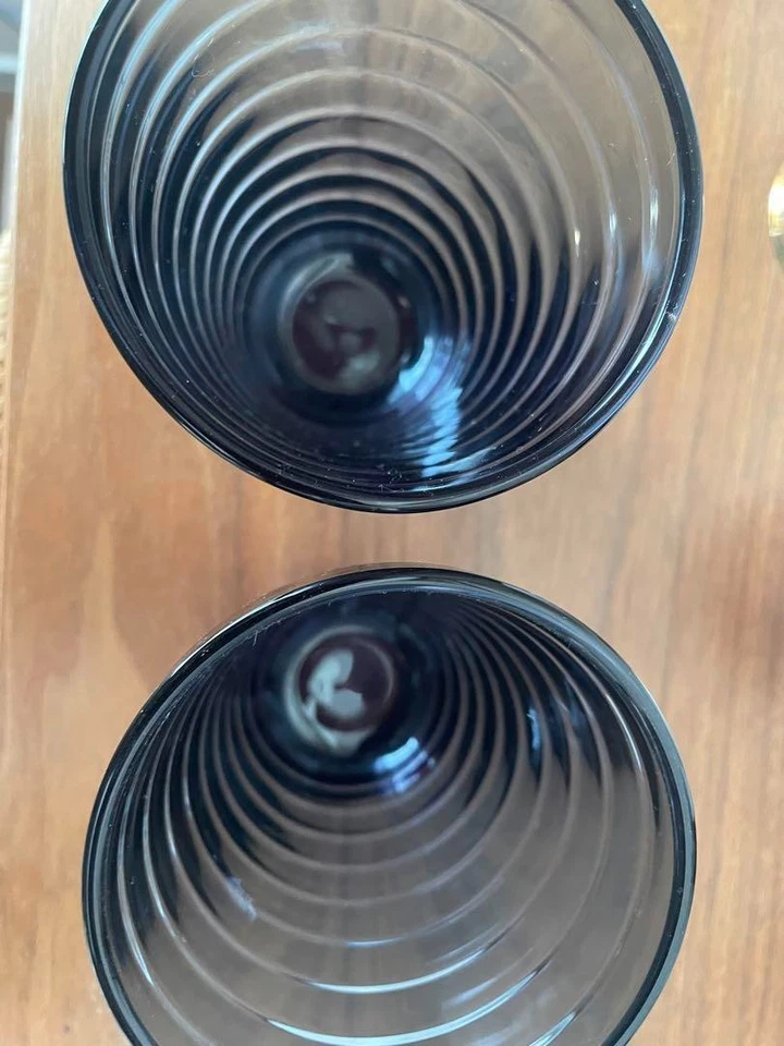 Juego de pares de vasos de vidrio Iittala Aino Aalto 33 cl azul arándano Foto 3 de 4