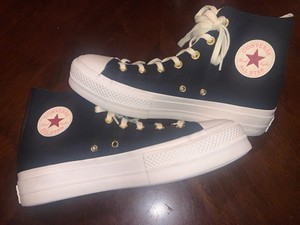 Converse Chuck Taylor Hearts High Tops Thick Soul Womens Size 10.5 New