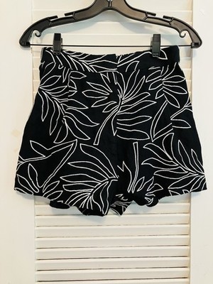 4) NWT Marie Oliver Women s Blanche Wide-Leg Embroidered Linen Shorts