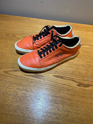 Vans Old Skool X NASA 