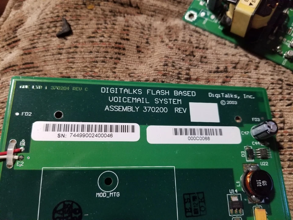 Голосовая почта Tadiran Emerald Ice 77440990020 8 портов 3-6 часов Digitalks на основе вспышки - Изображение 2 из 2