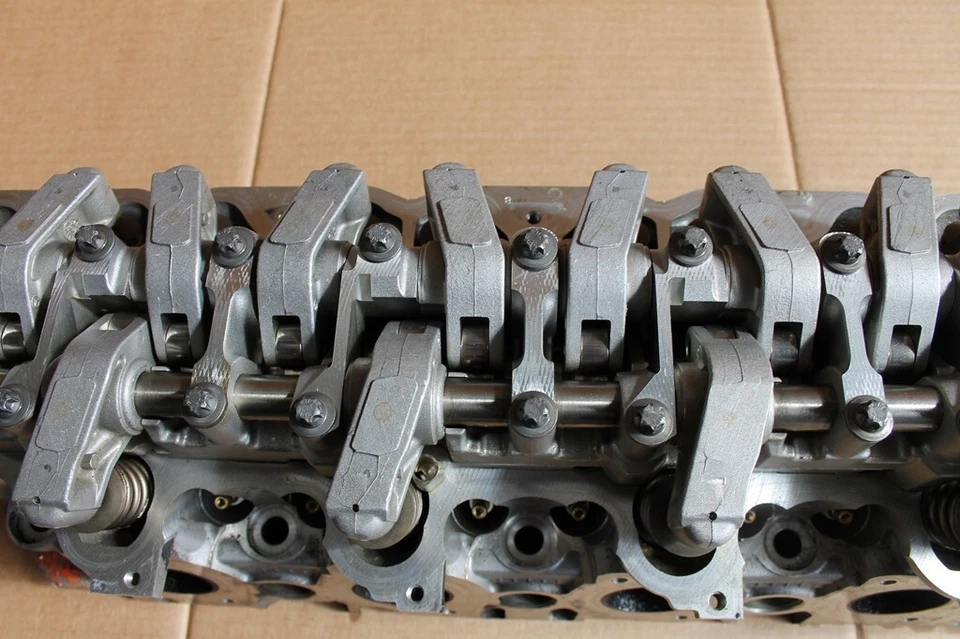 Mercedes 219 CLS SL 230 55 AMG V8 Kompressor Zylinderkopf rechts R113162401 - Bild 3 von 4